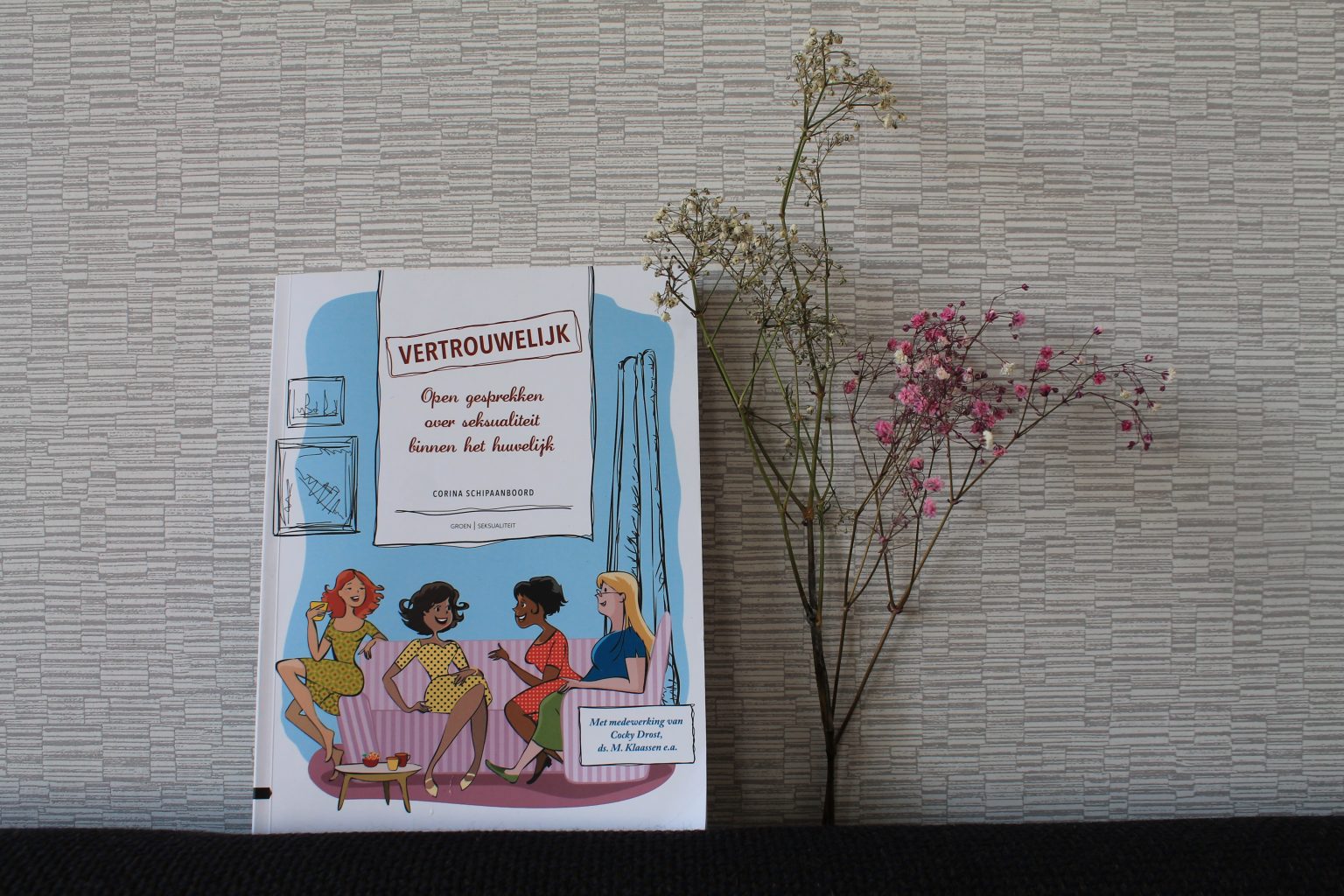 Het boek Vertrouwelijk van Corina Schipaanboord.